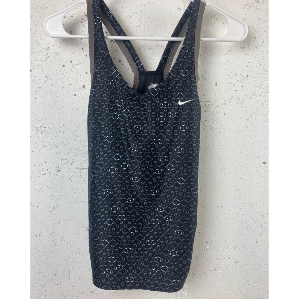 🌷2/$20🌷NIKE tank